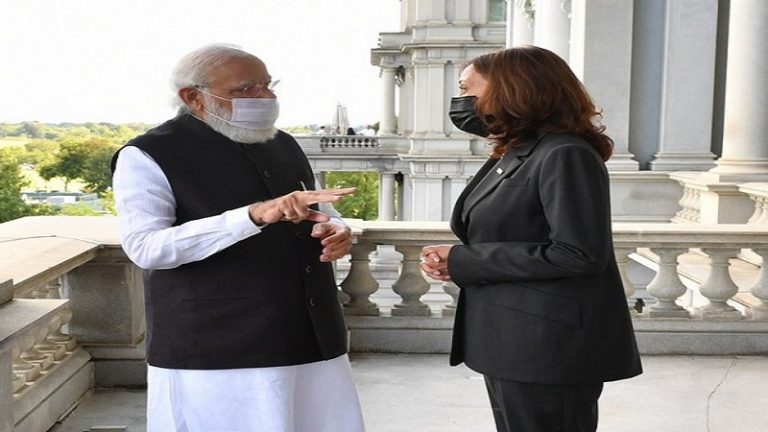 PM मोदी ने अमेरिकी उपराष्ट्रपति कमला हैरिस को दिया दादा से जुड़ा खास तोहफा, ऑस्ट्रेलिया-जापान के PM को भी दिए विशेष गिफ्ट