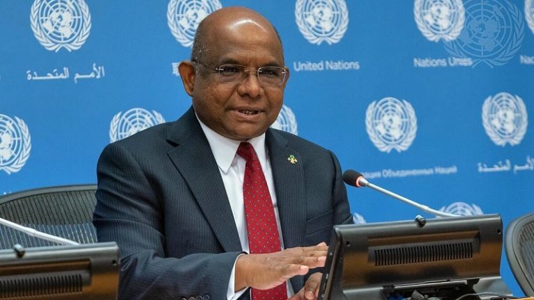 ‘मैंने भारत में बनी कोविशील्ड वैक्सीन की दोनों डोज ली है’: UNGA अध्यक्ष अब्दुल्ला शाहिद का खुलासा, कहा – ‘हाँ, मैं ज़िंदा हूँ’