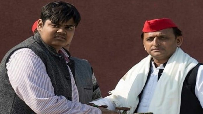 अदनान खान, सपा, हिन्दुओं