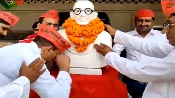 ग़ालिब खान, सपा गाँधी, रोए