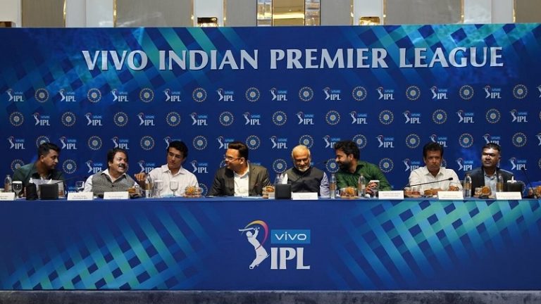 IPL में दो नई टीमें: गोयनका ने ₹7100 करोड़ में खरीदी लखनऊ की टीम, अहमदाबाद के लिए CVC ने दिए ₹5600 करोड़