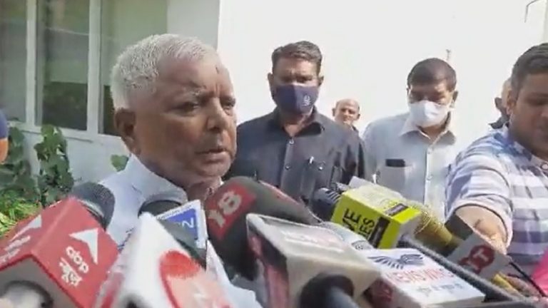 ‘जमानत जब्त कराने के लिए कॉन्ग्रेस को सीट दें? क्या होता है गठबंधन?’: 41 महीने बाद बिहार जा रहे लालू ने प्रदेश प्रभारी को बताया ‘भकचोन्हर’