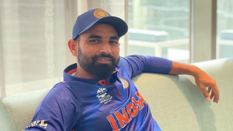 जिसकी बेटी-बीवी तक को इस्लामी कट्टरपंथियों ने नहीं छोड़ा, आज उसी के नाम पर खेल रहे ‘मुस्लिम कार्ड’: ताकि दब जाए पटाखों का शोर