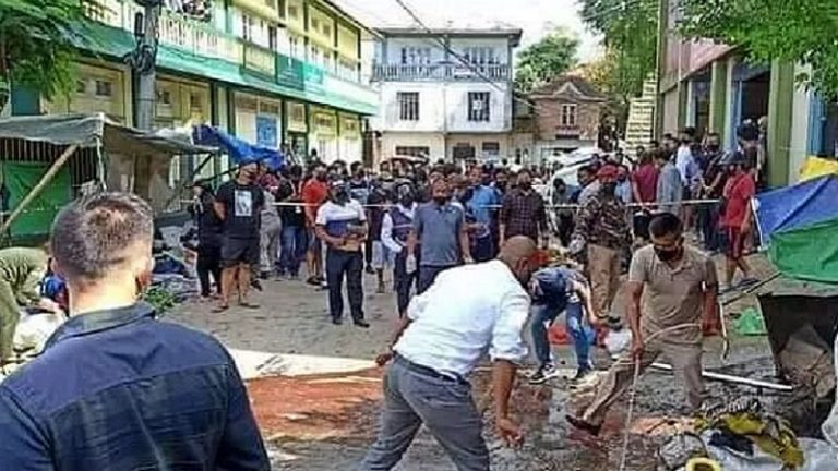 बीवी से हो गया था तलाक, मारने के लिए बन गया मानव बम: सिगरेट जलाई और भरे बाजार में लिपट दबा दिया ट्रिगर… धमाके में उड़े