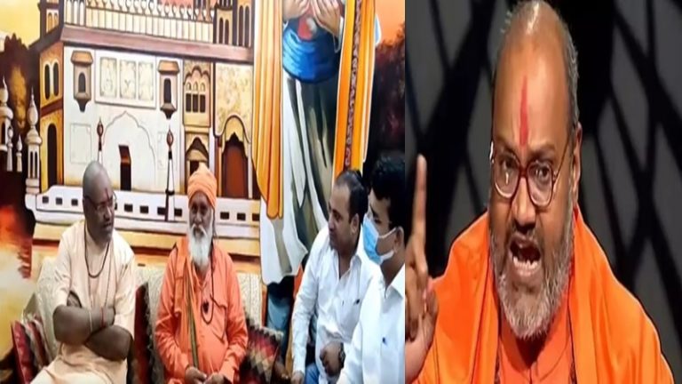 ‘मैं मुसलमानों से नहीं डरा, देवबन्द से नहीं डरा… तो दो कौड़ी के अधिकारियों से क्या डरूँगा’: नरसिंहानंद का वीडियो वायरल