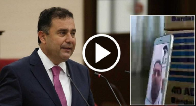 उत्तरी साइप्रस के प्रधानमंत्री ऑनलाइन ही करने लगे हस्तमैथुन, वीडियो वायरल होने के बाद देना पड़ा इस्तीफा