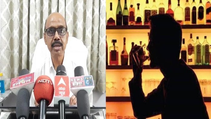 खंडवा जिले के आबकारी अधिकारी के मुताबिक शराब पीने वाले लोग झूठ नहीं बोलते