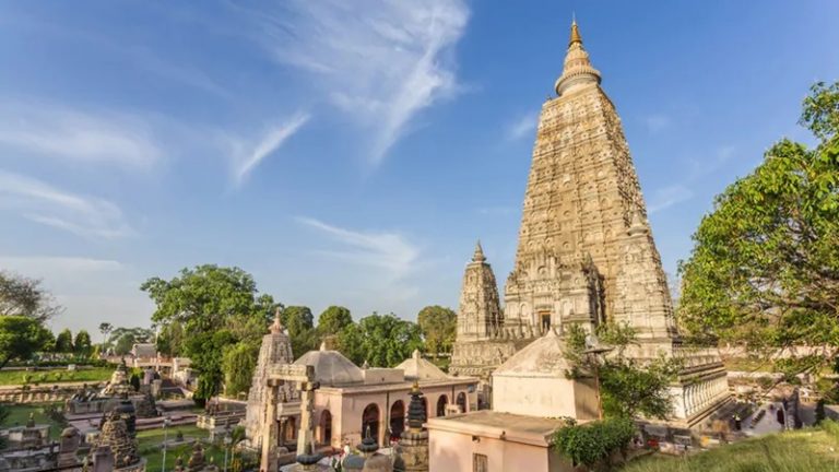 मंदिरों को कराना होगा रजिस्ट्रेशन, देना होगा 4% टैक्स: बिहार के ‘धार्मिक न्यास बोर्ड’ का फैसला, माँगी गई मंदिरों की डिटेल
