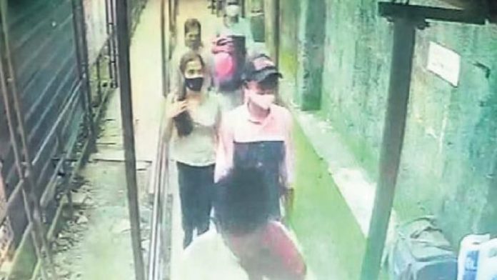 केरल, छात्राएँ, गायब, स्कूल