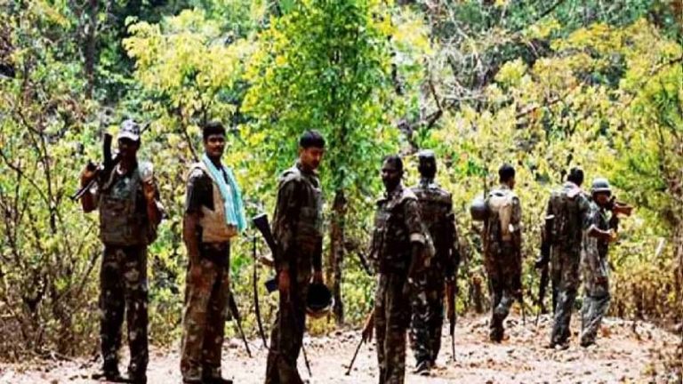 महाराष्ट्र के गढ़चिरौली में C-60 कमांडो के साथ मुठभेड़ में शीर्ष कमांडर सहित 26 नक्सली ढेर, 4 पुलिसकर्मी भी जख्मी
