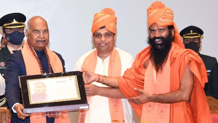 रामनाथ कोविंद, बाबा रामदेव, पतंजलि