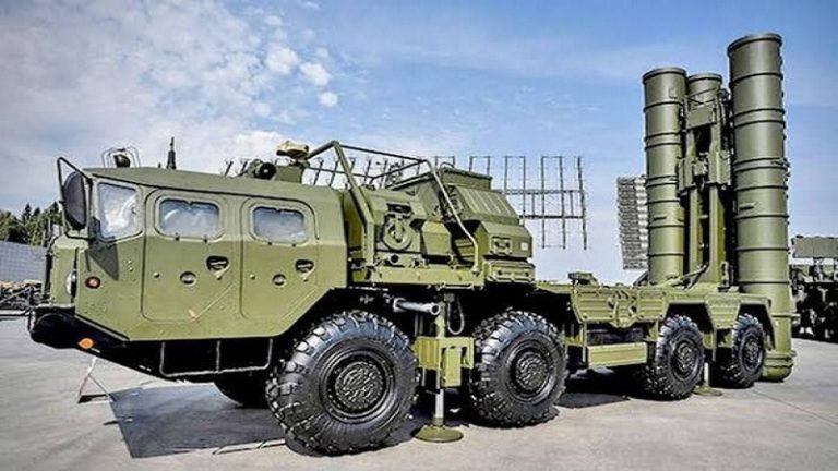 चीन के साथ सीमा विवाद के बीच रूस से S-400 मिसाइल डिफेंस की डिलीवरी शुरू, अमेरिका ने दी थी भारत पर प्रतिबंध लगाने की धमकी 