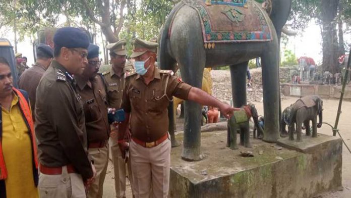 महराजगंज पुजारी हत्या