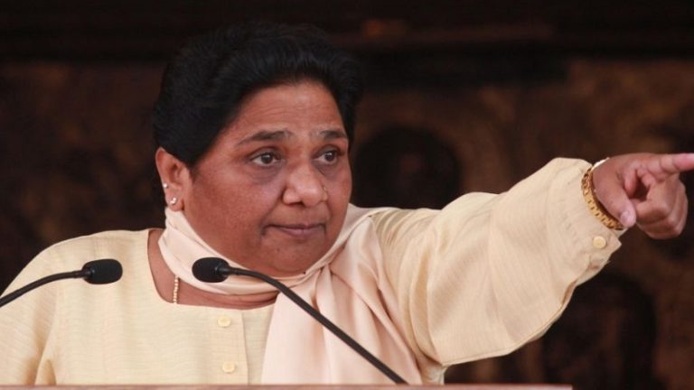 ‘सपा-कॉन्ग्रेस पर लोगों को विश्वास नहीं’: BSP अकेले लड़ेगी UP विधानसभा चुनाव, मायावती ने कहा- इस बार समझौता नहीं
