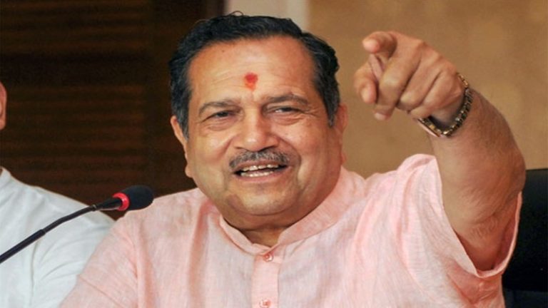 ‘भगवा को आतंकवाद से जोड़ने पर माँगे माफी’: मालेगाँव ब्लास्ट पर घिरी कॉन्ग्रेस, गवाह ने बताया- योगी का नाम लेने का बनाया था दबाव