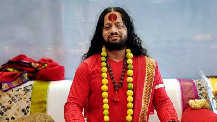 कालीपुत्र कालीचरण महाराज, गाँधी