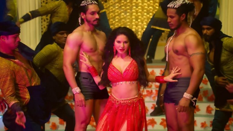 बदलेगा सनी लियोनी के गाने ‘मधुबन में राधिका नाचे’ का लिरिक्स और नाम, हिन्दुओं के विरोध के आगे झुका ‘Saregama Music’