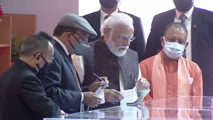 नरेंद्र मोदी, योगी आदित्यनाथ, यूपी