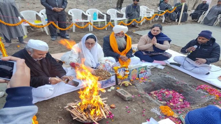 LOC के पास रखी गई शारदा मंदिर की आधारशिला, भूमि पूजन में बड़ी संख्या में जुटे लोग: शोध केंद्र भी बनेगा, POK में है शारदा पीठ