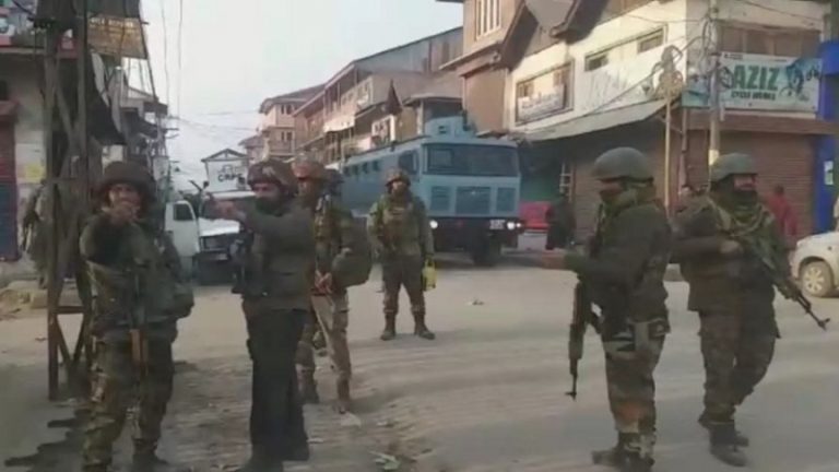 J&K के बांदीपोरा में आतंकी हमला, पुलिस टीम पर दागी ताबड़तोड़ गोलियाँ : मोहम्मद सुल्तान और फैयाज अहमद बलिदान