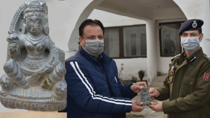 जम्मू कश्मीर, देवी दुर्गा मूर्ति