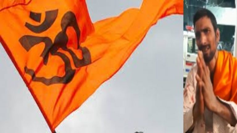 इस्लाम छोड़ना चाहता है कानपुर का असलम… लेकिन इस बात पर उसके मुहल्ले वाले मारते हैं, शिकायत करने भगवा गमछा में पहुँचा थाने