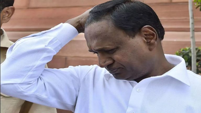 ‘लड़की पत्रकार को भेज राकेश टिकैत को फँसाने का काम किया’: ट्वीट पर घिरे उदित राज, यूजर्स ने कहा- थू है तुम्हारी मानसिकता पर