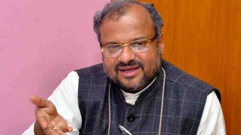 ‘पैसा और पॉवर जीत गया’: पादरी फ्रेंको मुलक्कल के रेप केस में बरी होने पर महिलाएँ दुःखी, जाँच टीम ने कहा – समझ से परे है फैसला