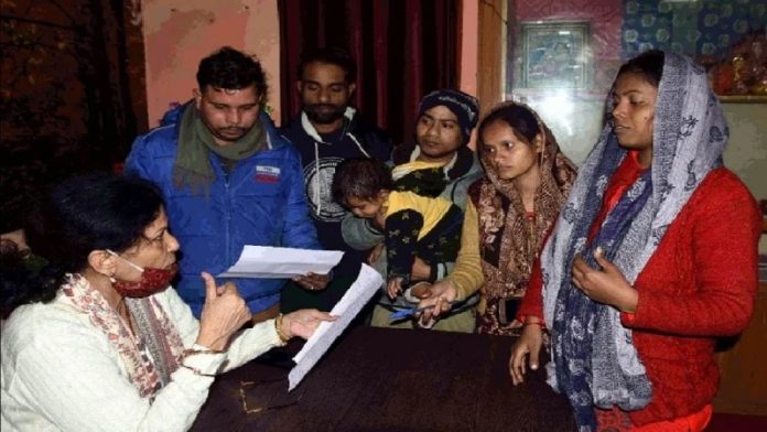 महिलाएँ, कानपुर, धर्मांतरण