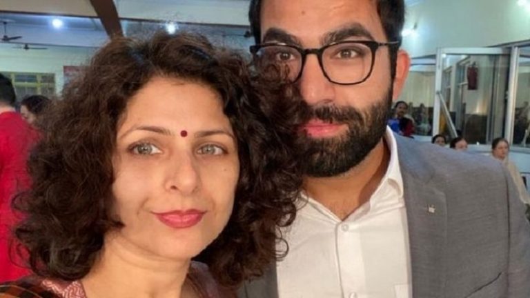 ‘इस्लामी आतंकियों का पक्ष ले रहा ट्विटर’: पत्रकार आरती टिक्कू ने Twitter को कोर्ट में खींचा, भाई की जान को खतरा बताने पर अकाउंट कर दिया था लॉक