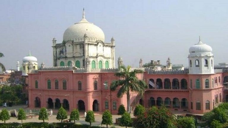 ‘मुस्लिम महिलाओं के हस्तमैथुन’ से लेकर ‘सेक्स के बाद नहाने’ और ‘गैर-किताबी महिला से निकाह’ तक: दारुल उलूम देवबंद के फतवे