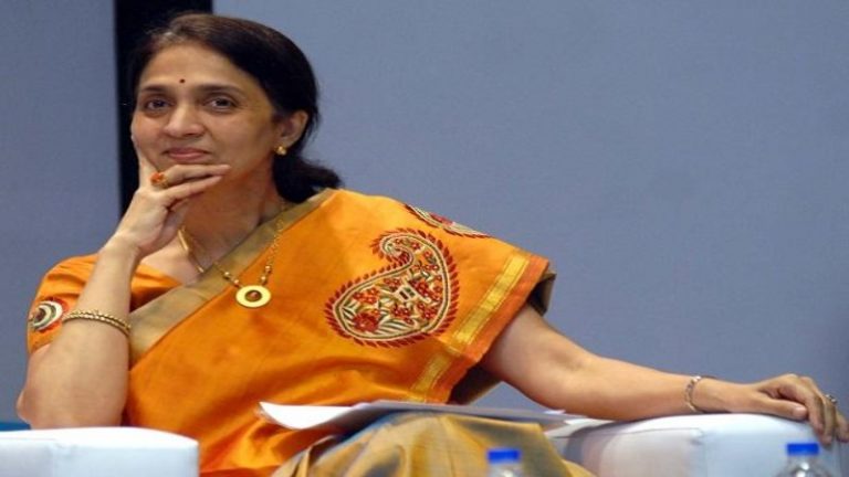 चित्रा के बालों में उलझा था ‘हिमालय का योगी’, विदेश चलने को करता था मेल: रिपोर्ट में दावा, NSE की पूर्व चीफ के यहाँ IT की रेड