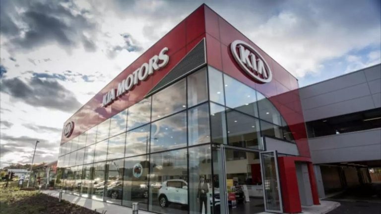 ‘हम सब कश्मीर की आज़ादी के लिए एक होकर खड़े हैं’: ‘Hyundai’ के बाद अब ‘Kia’ ने फैलाया पाकिस्तानी प्रोपेगंडा, लोगों ने लगाई लताड़