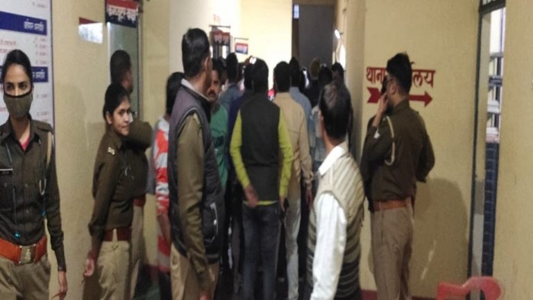 लखीमपुर खीरी में सबसे ज्यादा मतदान, उन्नाव में ‘जय श्री राम’ सुन कर सपा कार्यकर्ताओं का हमला: UP में संपन्न हुई चौथे चरण की पोलिंग