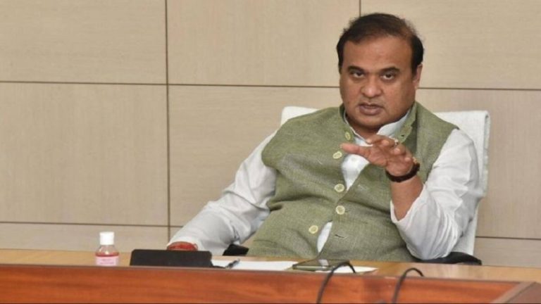 असम में पिछले 10 महीने में 53 जिहादी गिरफ्तार, 2 महिलाएँ भी शामिल: CM सरमा ने बताया- 5 बांग्लादेशी भागे, 1 धराया
