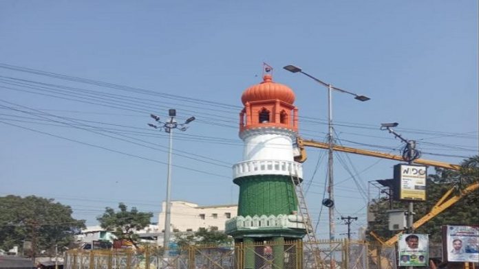 जिन्ना टॉवर, तिरंगा