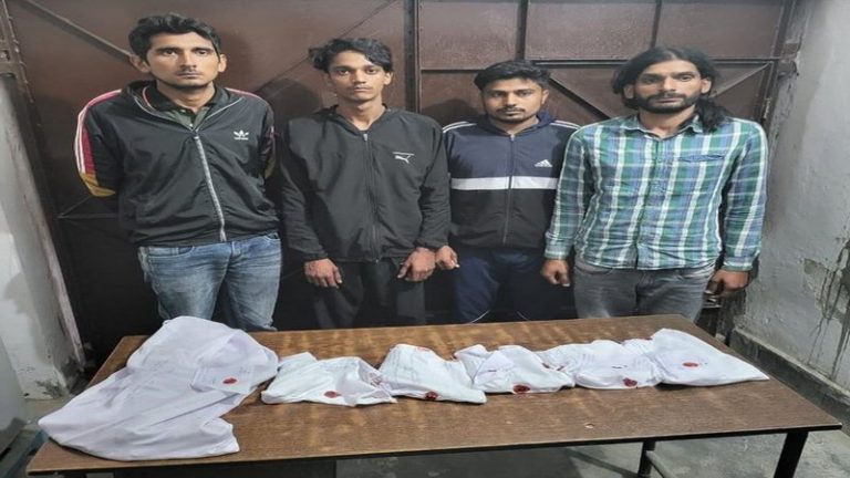 पंजाब में चुनाव से एक दिन पहले 4 खालिस्तानी आतंकी AK-47 के साथ गिरफ्तार, बैंक खाते में लाखों रुपए