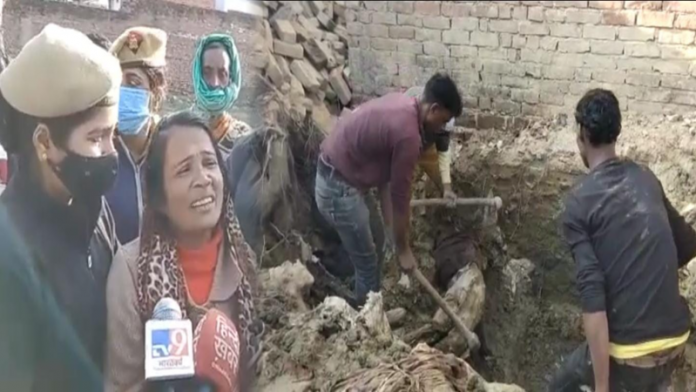 उन्नाव सपा दलित लड़की लाश