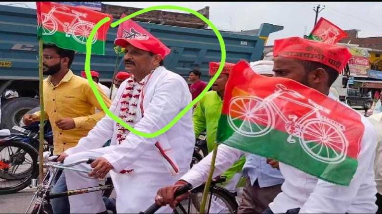 UP चुनाव में गोंडा (करनैलगंज) से सपा उम्मीदवार पर रेप केस, आत्मदाह की धमकी: ‘पाकिस्तान जिंदाबाद’ नारे को भी जाँच रही पुलिस
