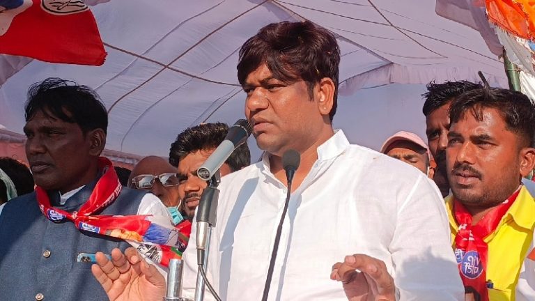 नीतीश कुमार ने मुकेश सहनी को अपने मंत्रिमंडल से बरख़ास्त किया, अब विधान पार्षद भी नहीं रहेंगे! तीनों MLAs पहले ही भाजपा में