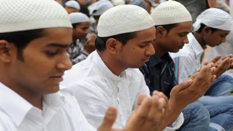 गुजरात के भरूच में हिंदू शख्स का जबरन धर्मांतरण कर बना दिया अब्दुल रहीम, मौलवी सहित पाँच मुस्लिम गिरफ्तार