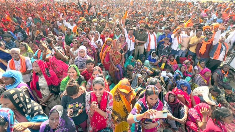 UP में लौट रहे योगी, BJP को कितनी सीटें; अखिलेश की साइकिल और मायावती की हाथी में कितना बचा दम: सही साबित होंगे Exit Poll?