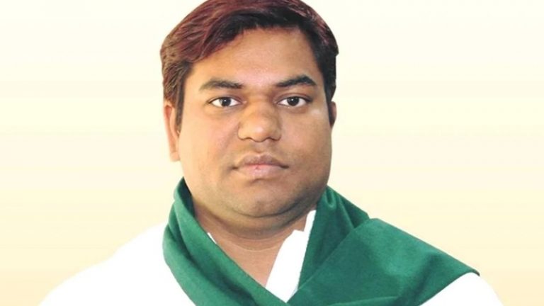 BJP में चले गए पार्टी के सभी विधायक तो मुकेश सहनी ने आलापा आरक्षण राग, बिहार विधानसभा में सबसे बड़ी पार्टी बनी भाजपा