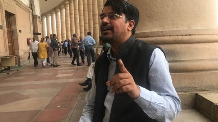 पीयूष बबेले, कश्मीरी हिंदू