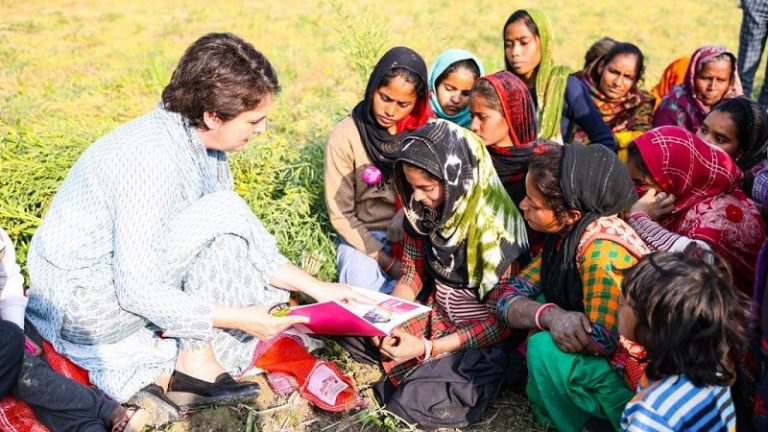 न अब वे ‘दादी जैसी नाक’ देखने आते हैं, न लड़कियाँ बस लड़ने को कूद सकतीं: 2022 के चुनावों का एक रिजल्ट यह भी