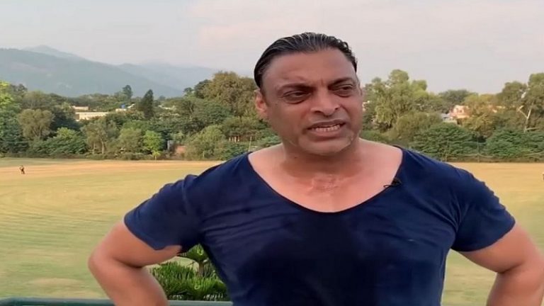 ‘लड़कियों को इम्प्रेस करने के लिए शुरू किया था क्रिकेट खेलना’: तन्मय भट्ट की ‘Pakistanis Are Savage’ में शोएब अख्तर