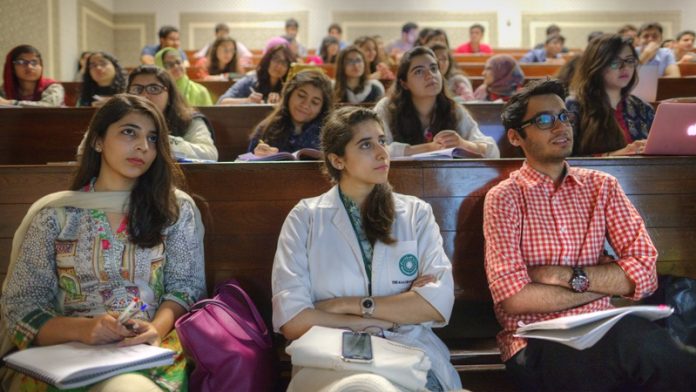 भारत सरकार पाकिस्तान से मेडिकल की डिग्री को बैन करने की तैयारी में