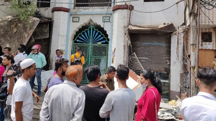 जहाँगीरपुरी, मस्जिद, बुलडोजर, दंगा