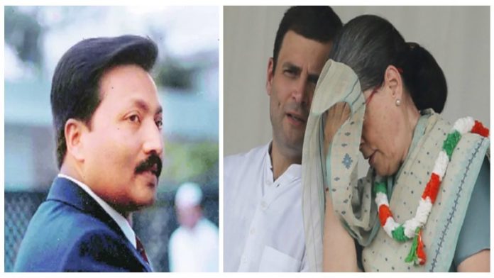 राहुल गाँधी के साथ सोनिया गाँधी और सचिव विन्सेंट जॉर्ज