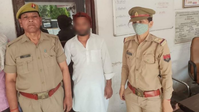 आगरा तीन तलाक सलमान